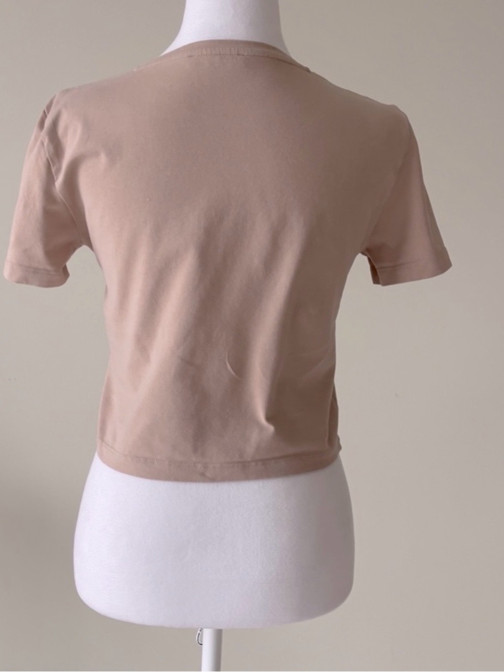 ZARA Women’s Round Neck Cropped Short Sleeve T- Shirt in Taupe Size Medium EUC - Picture 3 of 5